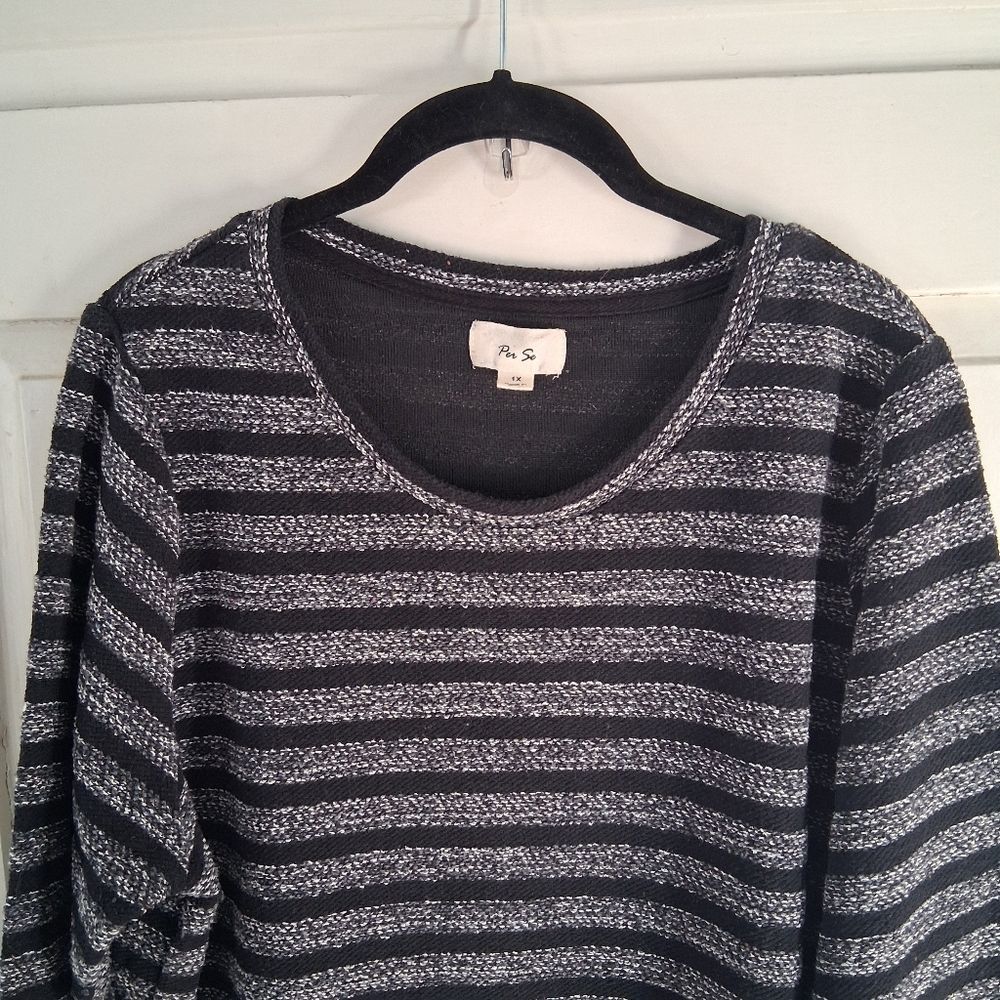 Per Se Black with Gray Marled Stripes Tunic Top with Zipper Details Size 1X - Picture 2 of 13